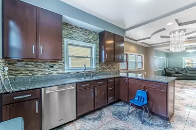 15117 Vine Avenue, Harvey, IL 60426 - Photo 10