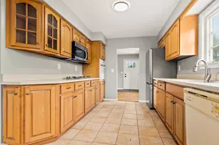 6319 Park Ridge Rd, Loves Park, IL 61111 - Photo 4
