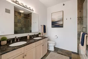 757 N Orleans St, Chicago, IL 60654 - Photo 8