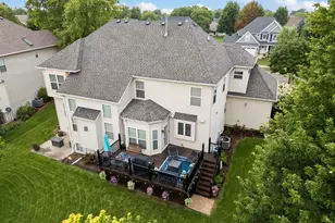 1122 Clearwater Dr, Yorkville, IL 60560 - Photo 2