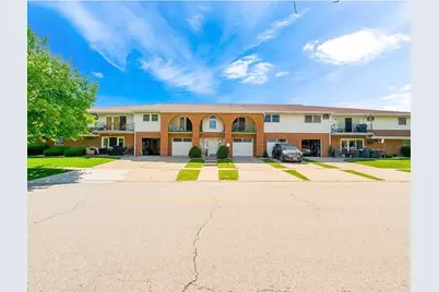 2500 Sycamore Drive #106, Morris, IL 60450 - Photo 2