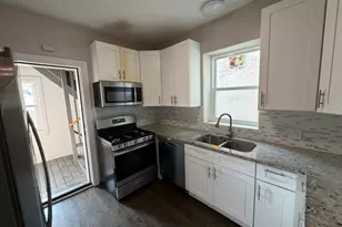 1749 N Meade Ave, Chicago, IL 60639 - Photo 8