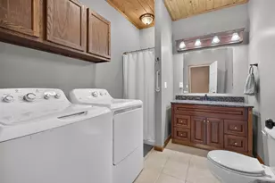605 W 2nd N St, Wenona, IL 61377 - Photo 16