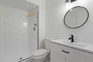 1133 S Finley Road S, Lombard, IL 60148 - Photo 14