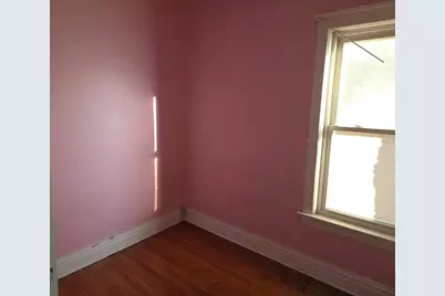 10554 S Avenue L Street, Chicago, IL 60617 - Photo 12