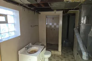 10554 S Ave L St, Chicago, IL 60617 - Photo 16