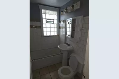 10554 S Avenue L Street, Chicago, IL 60617 - Photo 10