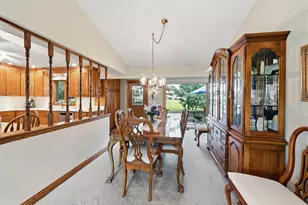 22W375 Walnut Ave, Medinah, IL 60157 - Photo 8