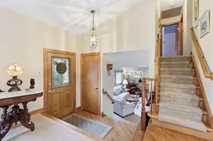 22W375 Walnut Ave, Medinah, IL 60157 - Photo 4