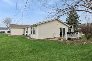 1810 Paddock Ct, Grayslake, IL 60030 - Photo 20