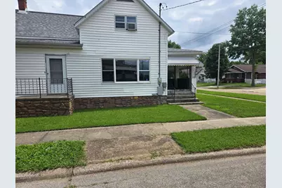 128 W Homer Avenue, Harrisburg, IL 62946 - Photo 1