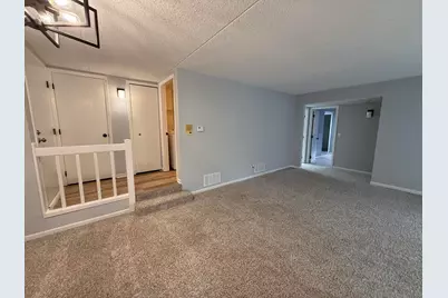 2213 Wharf Drive #401, Woodridge, IL 60517 - Photo 2