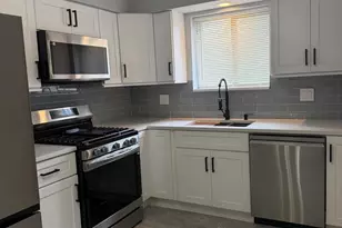 2213 Wharf Dr, Woodridge, IL 60517 - Photo 6