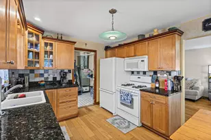 7709 Long Ave, Burbank, IL 60459 - Photo 10