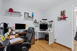 7709 Long Ave, Burbank, IL 60459 - Photo 16