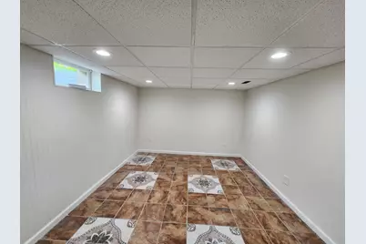 2237 9th Parkway, Waukegan, IL 60085 - Photo 18