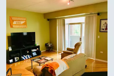 77 N Quentin Road #202, Palatine, IL 60067 - Photo 2