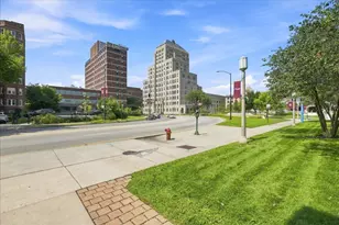 6301 N Sheridan Rd, Chicago, IL 60660 - Photo 4