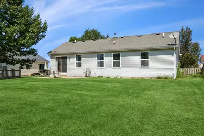 92 Prairiefield Avenue, Cortland, IL 60112 - Photo 18