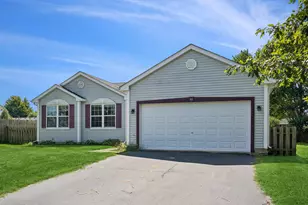 92 Prairiefield Ave, Cortland, IL 60112 - Photo 20