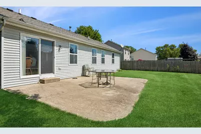 92 Prairiefield Avenue, Cortland, IL 60112 - Photo 16