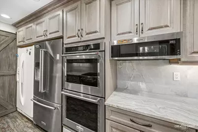 7N035 Smith Street, South Elgin, IL 60177 - Photo 8
