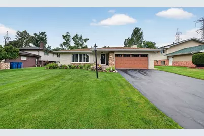 12756 S Cedar Lane, Palos Heights, IL 60463 - Photo 1
