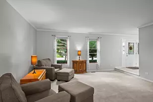 314 Stonebridge Way, Mundelein, IL 60060 - Photo 4