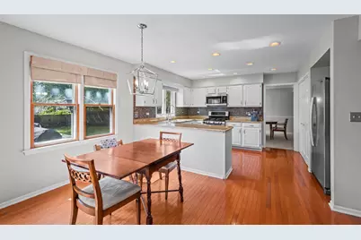 314 Stonebridge Way, Mundelein, IL 60060 - Photo 10