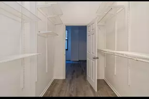 400 W Ontario St, Chicago, IL 60654 - Photo 6