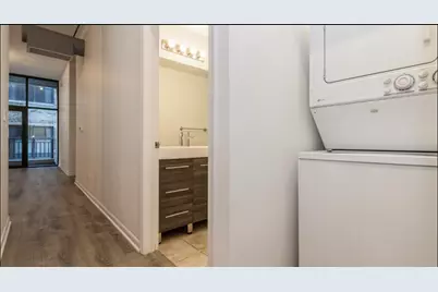 400 W Ontario Street #507, Chicago, IL 60654 - Photo 8