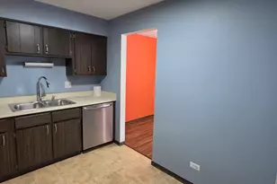 1758 Plymouth Ct, Wheaton, IL 60189 - Photo 12