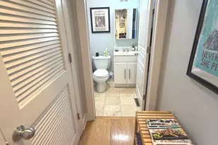 1443 W Victoria St, Chicago, IL 60660 - Photo 18