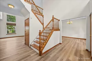 2240 Barrett Dr, Algonquin, IL 60102 - Photo 2