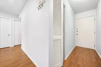 1912 Prairie Square #120A, Schaumburg, IL 60173 - Photo 2