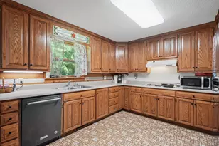 27440 E County Road 1700 N, Oakland, IL 61943 - Photo 22
