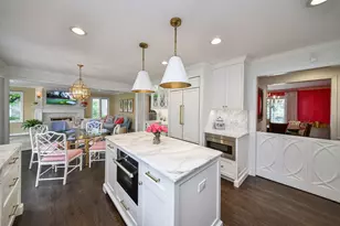 1010 Thunderbird Ln, Naperville, IL 60563 - Photo 10