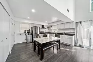 3805 Rywick Ct, Rolling Meadows, IL 60008 - Photo 8