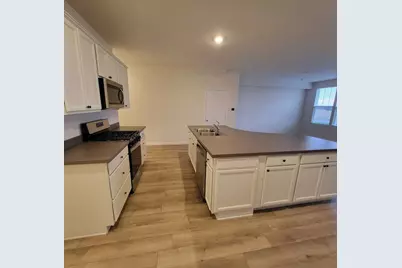 2227 Horseshoe Circle #2227, Naperville, IL 60564 - Photo 6