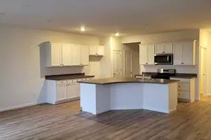 2227 Horseshoe Cir, Naperville, IL 60564 - Photo 10