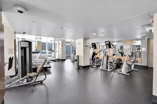 345 N La Salle Dr, Chicago, IL 60654 - Photo 32