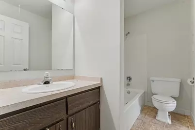 1624 Salisbury Court #C, Wheaton, IL 60189 - Photo 8