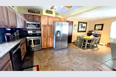18 Bonanza Drive, Centralia, IL 62801 - Photo 18