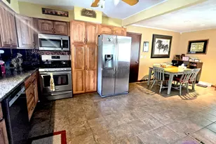 18 Bonanza Dr, Centralia, IL 62801 - Photo 18