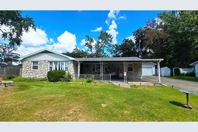 18 Bonanza Drive, Centralia, IL 62801 - Photo 1
