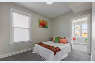 2531 Elmwood Avenue, Berwyn, IL 60402 - Photo 12