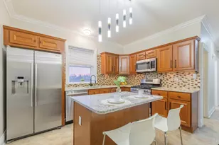 2531 Elmwood Ave, Berwyn, IL 60402 - Photo 8