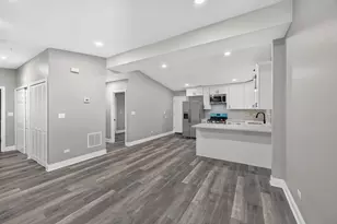1713 222nd Pl, Sauk Village, IL 60411 - Photo 6