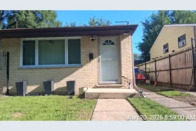440 E 134th Street, Chicago, IL 60827 - Photo 1