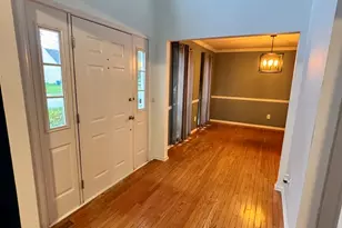2580 Westminster Ln, Aurora, IL 60506 - Photo 2